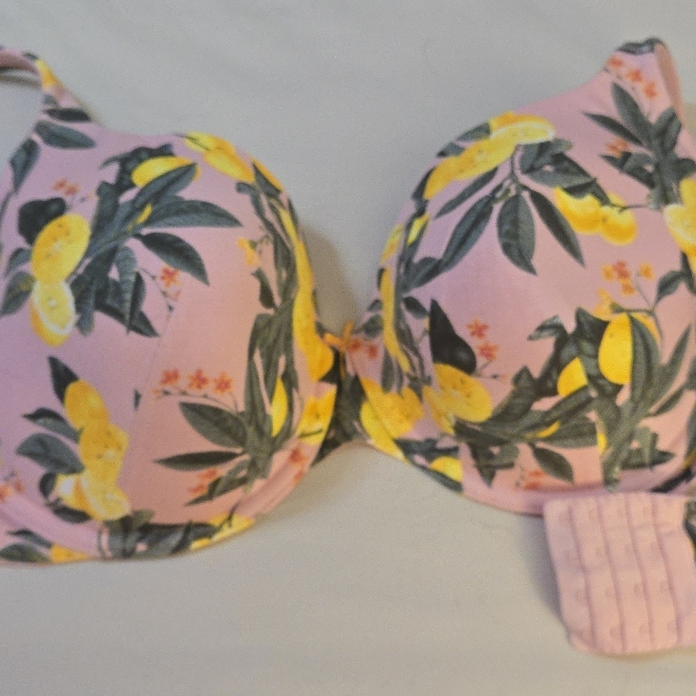 Cacique Pink and Yellow Lemon Print Bra
